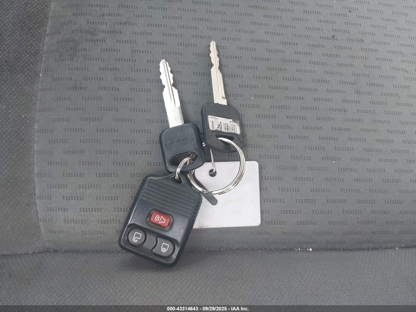 2017 Ford E-450 Cutaway VIN: 1FDXE4FS8HDC61151 Lot: 43314643