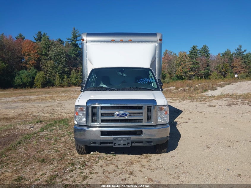 2017 Ford E-450 Cutaway VIN: 1FDXE4FS8HDC61151 Lot: 43314643