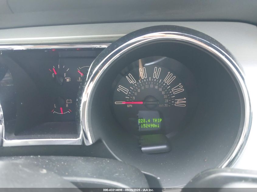 2007 Ford Mustang Gt Deluxe/Gt Premium VIN: 1ZVHT82H675250977 Lot: 43314696