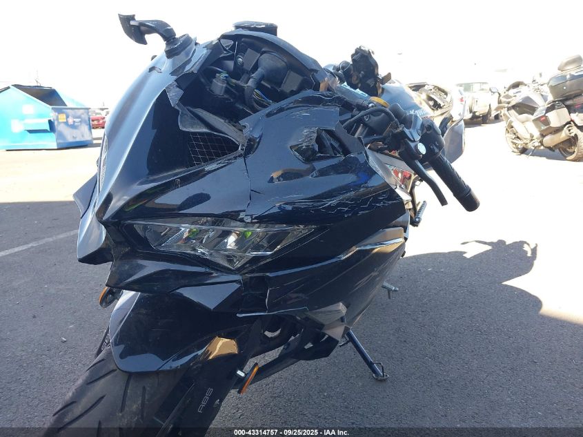 2024 Kawasaki Zx400 P VIN: ML5ZXCP14RDA18989 Lot: 43314757