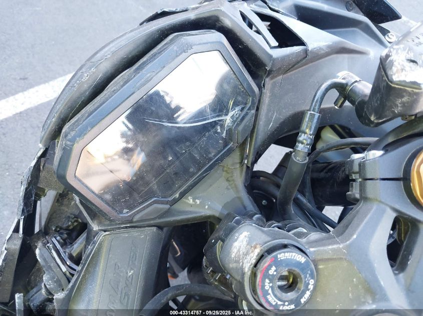 2024 Kawasaki Zx400 P VIN: ML5ZXCP14RDA18989 Lot: 43314757