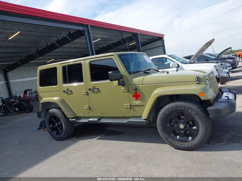 2013 JEEP WRANGLER UNLIMITED SAHARA - 1C4BJWEG9DL700036
