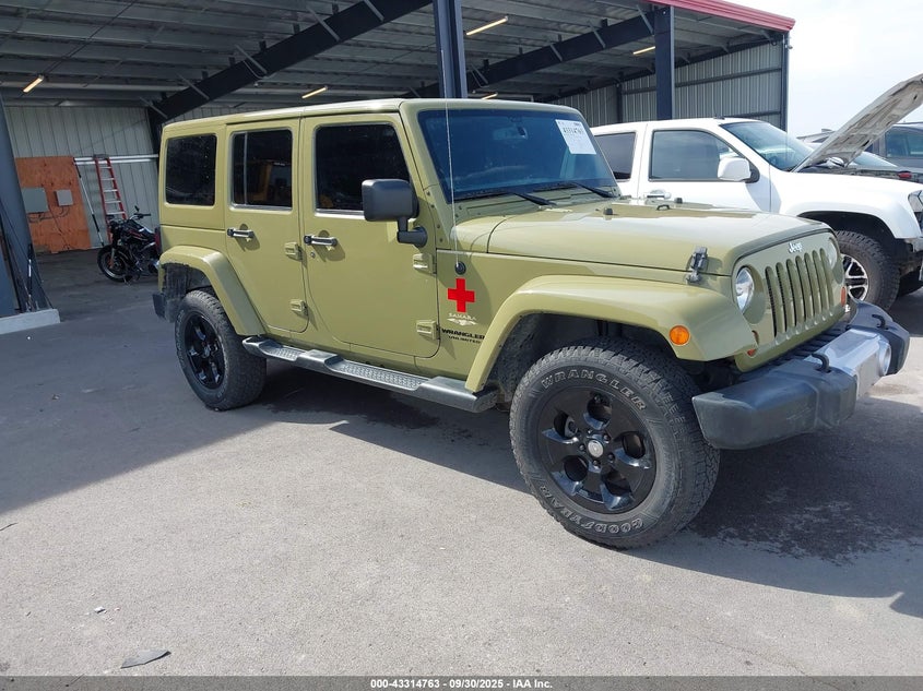 2013 JEEP WRANGLER UNLIMITED SAHARA - 1C4BJWEG9DL700036