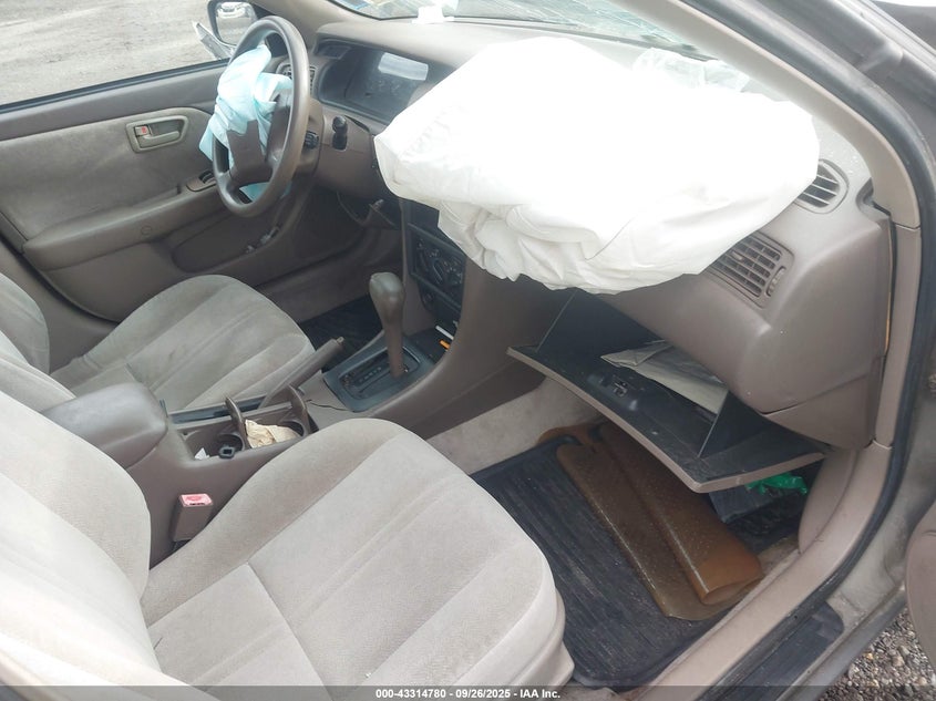 4T1BG22K1XU552507 1999 TOYOTA CAMRY photo no. 5