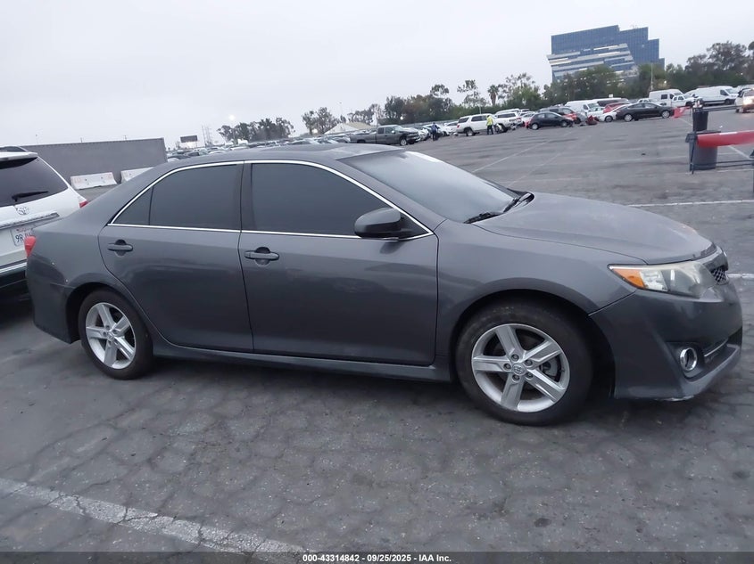 2014 TOYOTA CAMRY SE - 4T1BF1FK9EU752815