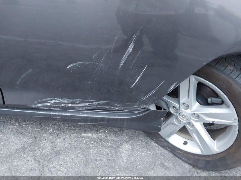 2014 TOYOTA CAMRY SE - 4T1BF1FK9EU752815