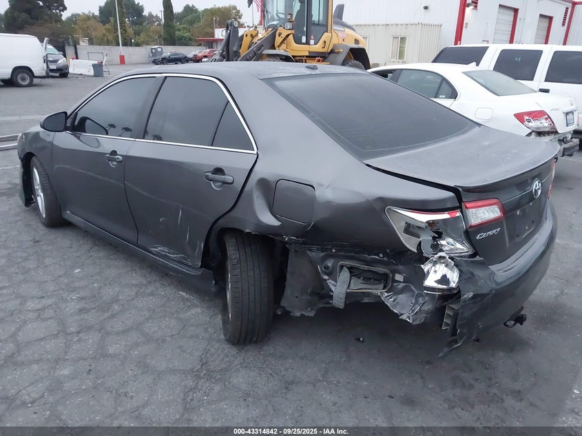 2014 TOYOTA CAMRY SE - 4T1BF1FK9EU752815