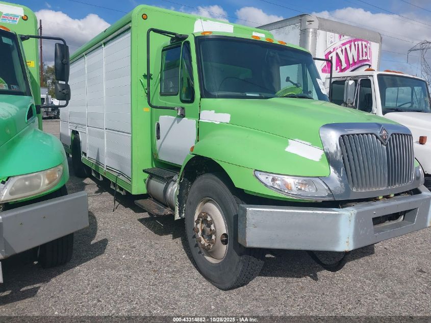 2002 International 4000-Series