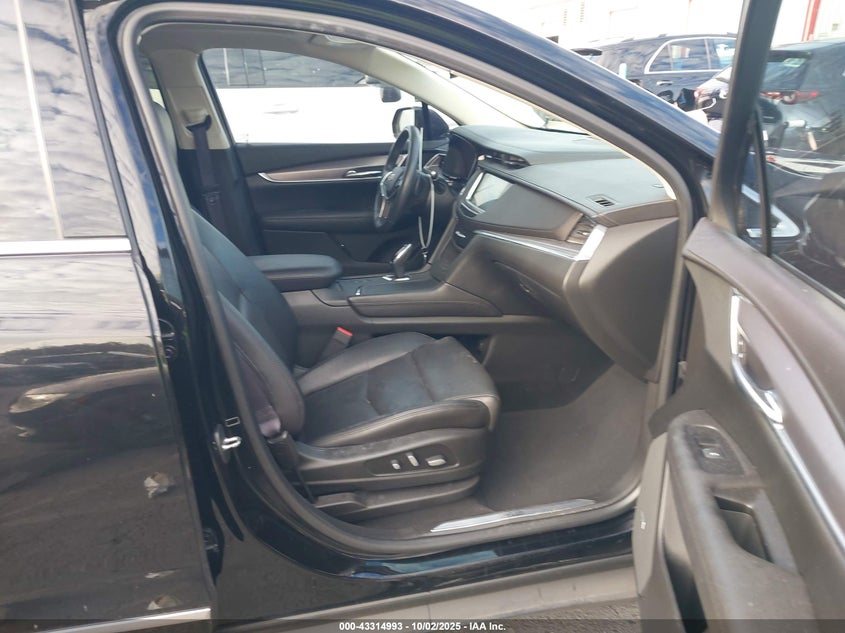 2017 CADILLAC XT5 PREMIUM LUXURY - 1GYKNCRS0HZ121578