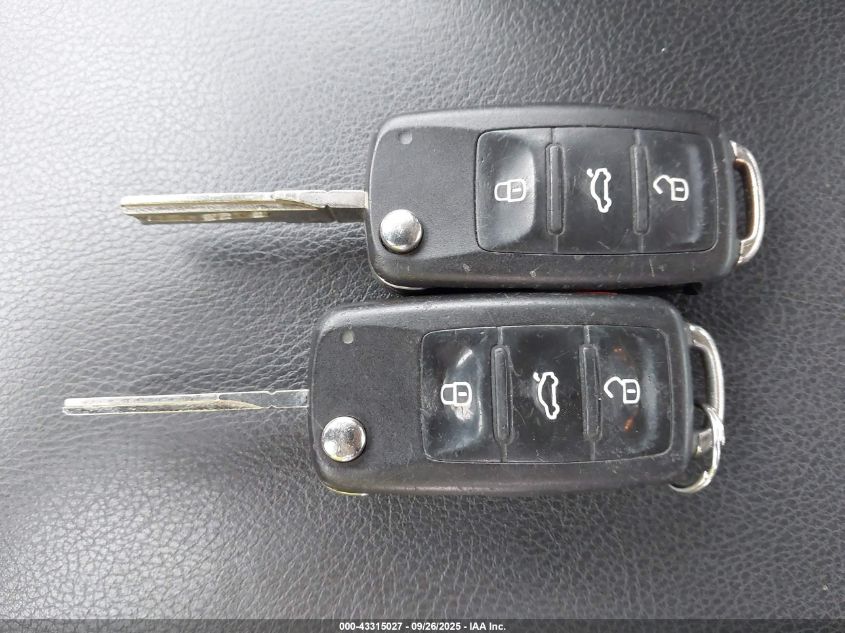 2014 Volkswagen Passat 1.8T Wolfsburg Edition VIN: 1VWAT7A31EC048963 Lot: 43315027