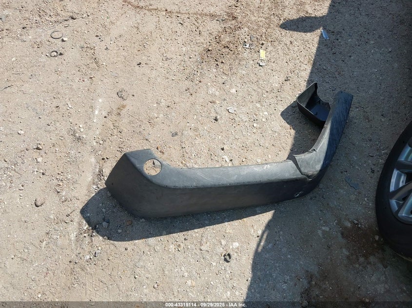 2017 JEEP WRANGLER UNLIMITED SPORT 4X4 - 1C4BJWDG2HL586971