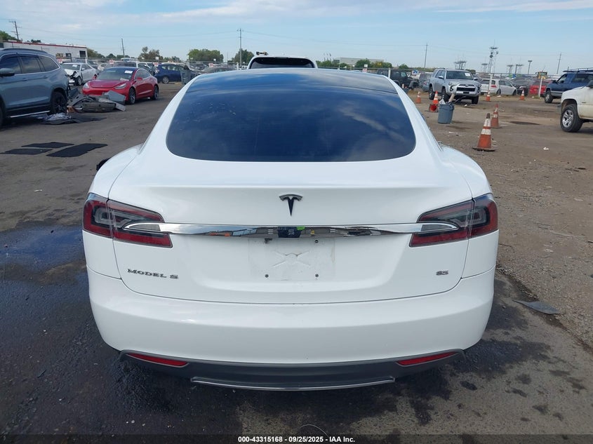 2013 Tesla Model S VIN: 5YJSA1CN7DFP07722 Lot: 43315168