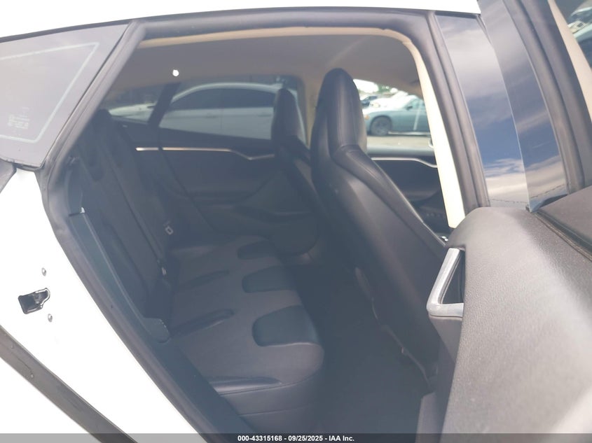 2013 Tesla Model S VIN: 5YJSA1CN7DFP07722 Lot: 43315168