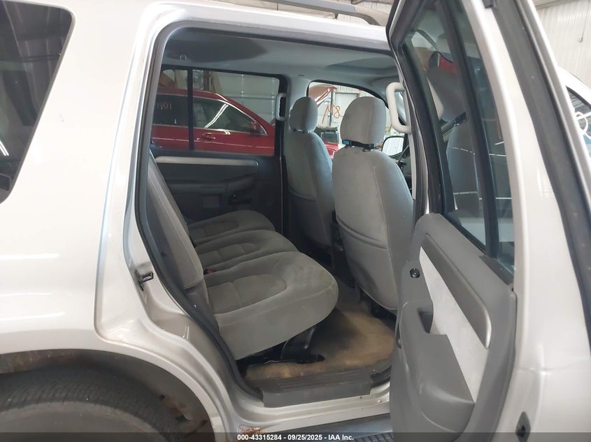 2004 Ford Explorer Nbx/Xlt VIN: 1FMDU73W84ZA31749 Lot: 43315284