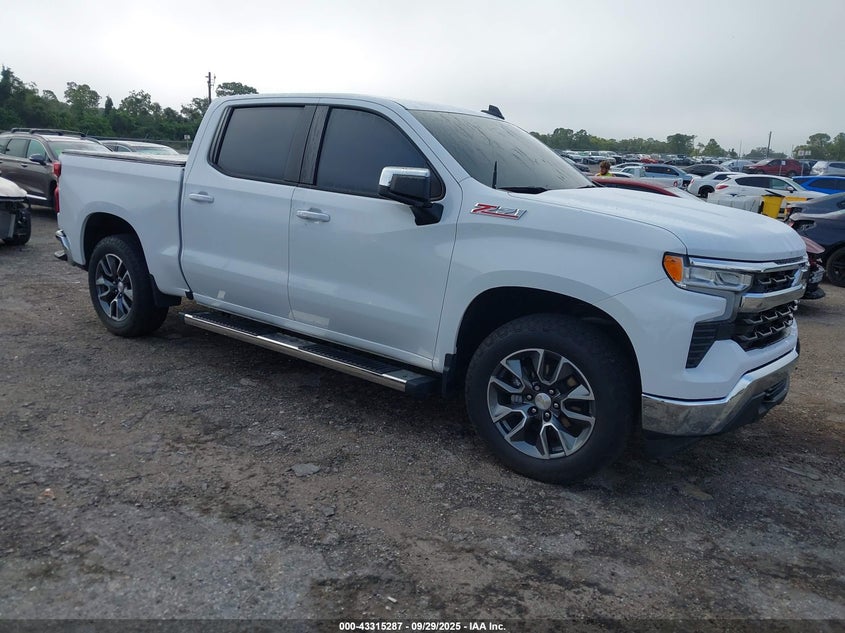 CHEVROLET SILVERADO 1500 4WD STANDARD BED LT