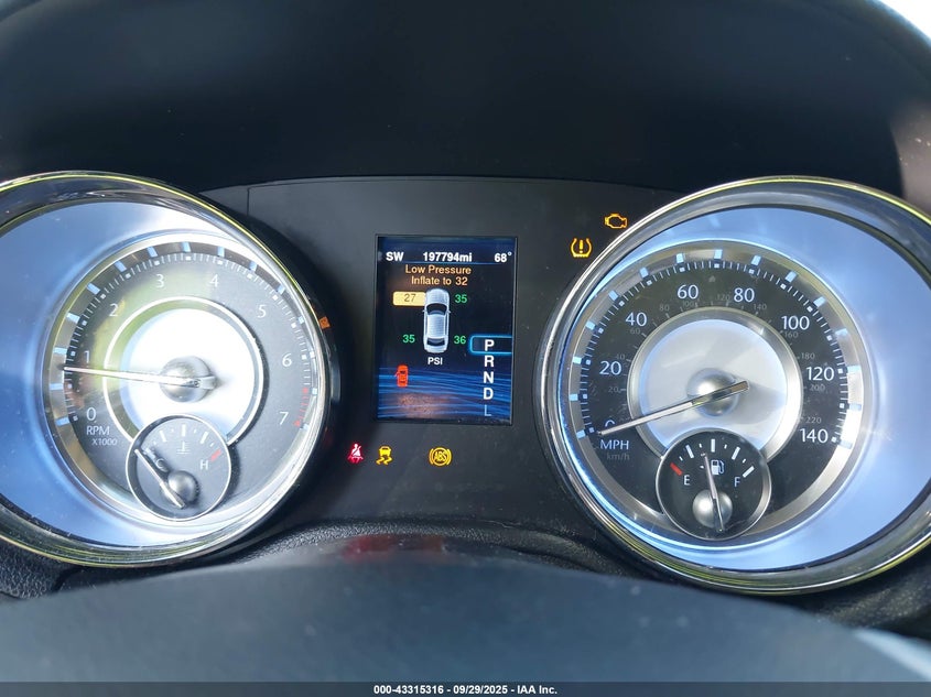 2014 CHRYSLER 300 - 2C3CCAAG6EH127655