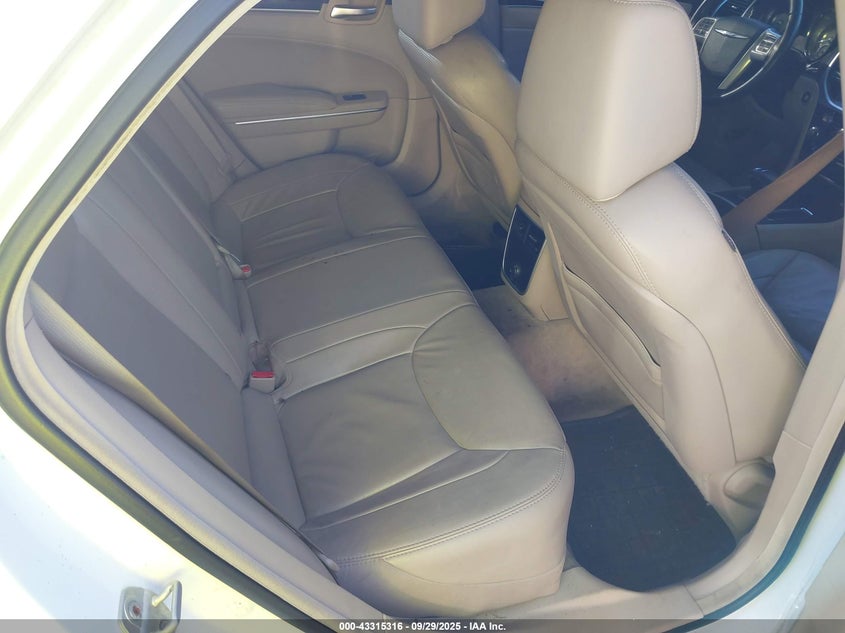 2014 CHRYSLER 300 - 2C3CCAAG6EH127655