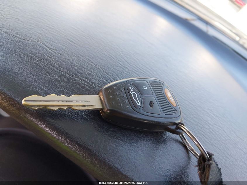 2004 Chrysler Pacifica VIN: 2C8GM68434R533225 Lot: 43315348