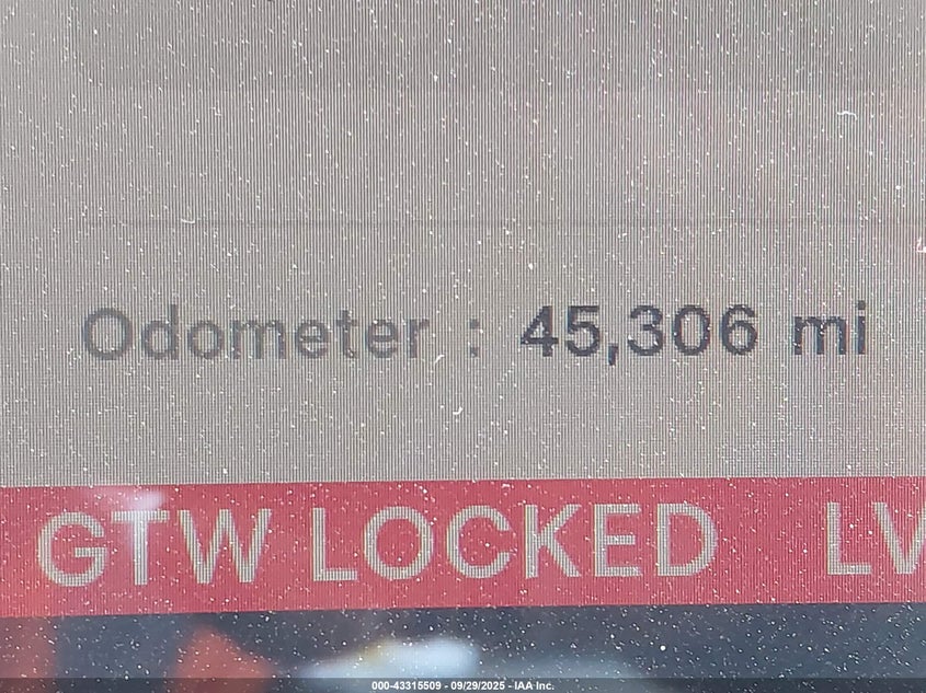 2023 Tesla Model Y Awd/Long Range Dual Motor All-Wheel Drive VIN: 7SAYGDEE1PA078633 Lot: 43315509