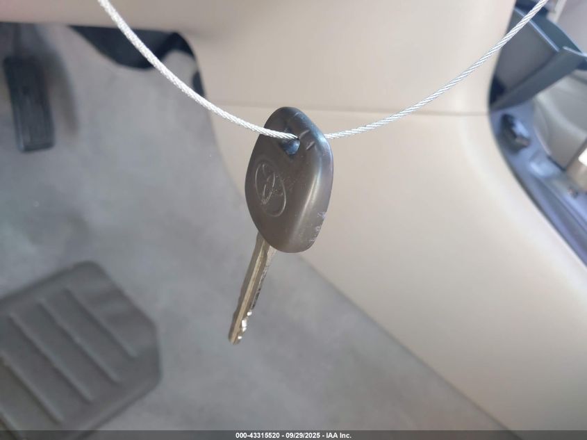 2007 Toyota Corolla Ce VIN: 1NXBR32E97Z861832 Lot: 43315520