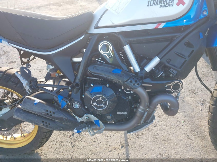 2022 Ducati Scrambler Desert Sled VIN: ML0KAFPM8NT002277 Lot: 43315622
