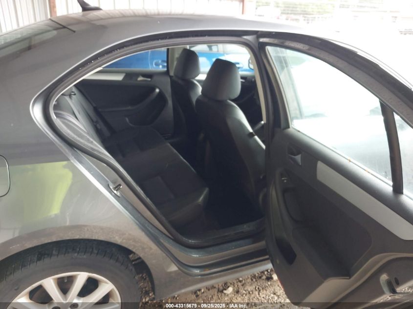 2013 Volkswagen Jetta 2.5L Se VIN: 3VWBP7AJ2DM446235 Lot: 43315679