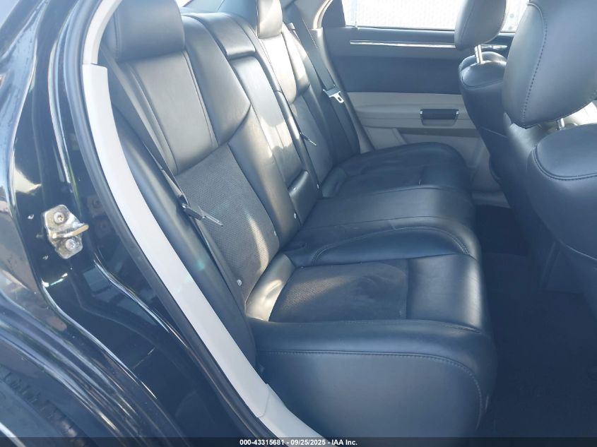 2006 Chrysler 300C Srt8 VIN: 2C3KA73W36H361956 Lot: 43315681