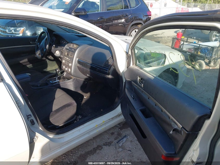 4A3AB36F79E002496 2009 MITSUBISHI GALANT photo no. 5