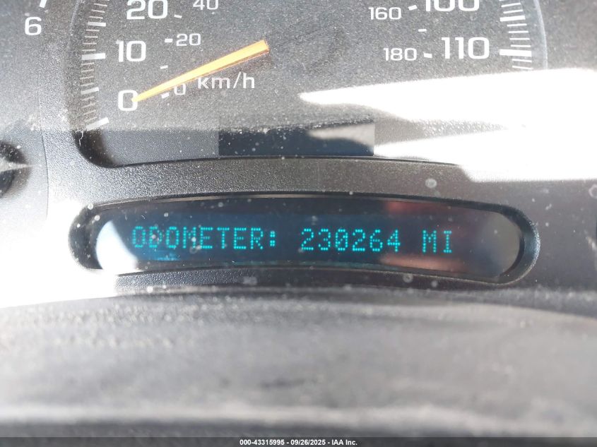 2005 Chevrolet Silverado 1500 Z71 VIN: 2GCEK13T051298976 Lot: 43315995