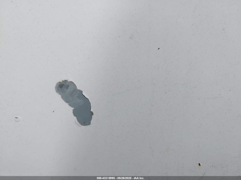 2005 Chevrolet Silverado 1500 Z71 VIN: 2GCEK13T051298976 Lot: 43315995