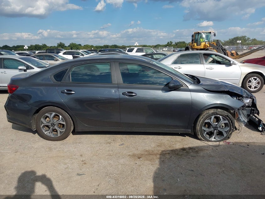 2021 Kia Forte Lxs VIN: 3KPF24AD5ME265202 Lot: 43316002
