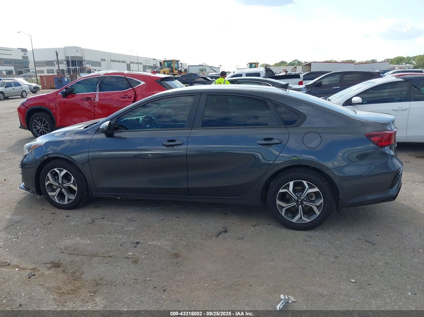 2021 Kia Forte Lxs VIN: 3KPF24AD5ME265202 Lot: 43316002