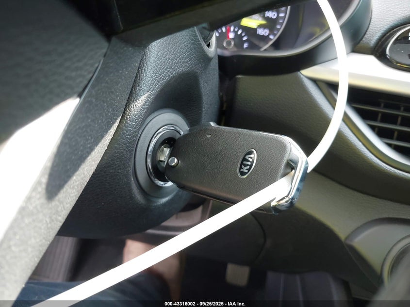 2021 Kia Forte Lxs VIN: 3KPF24AD5ME265202 Lot: 43316002