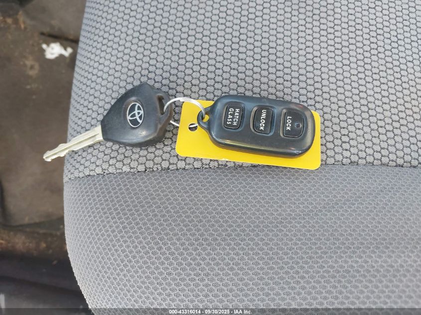 2007 Toyota Matrix Xr VIN: 2T1KR30E07C675018 Lot: 43316014