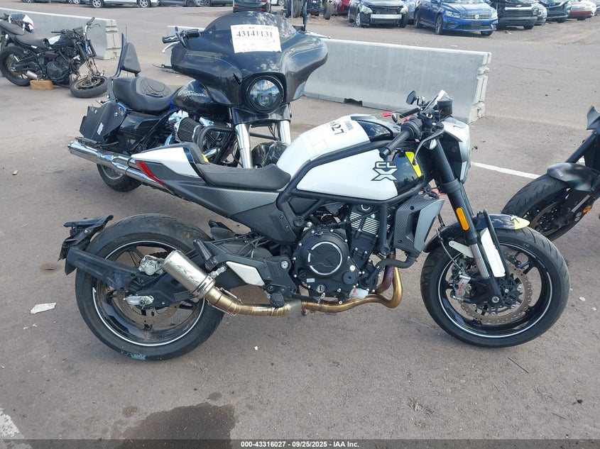 VIN LCEPEWL17N6005433 2022 CF MOTO 700 CL-X