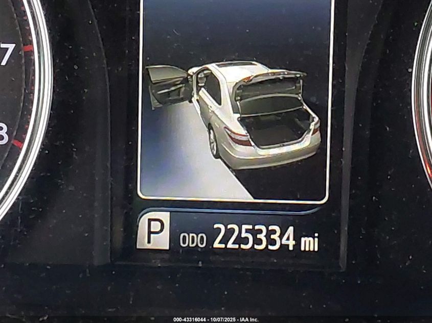 2015 Toyota Camry Se VIN: 4T1BF1FK2FU880511 Lot: 43316044