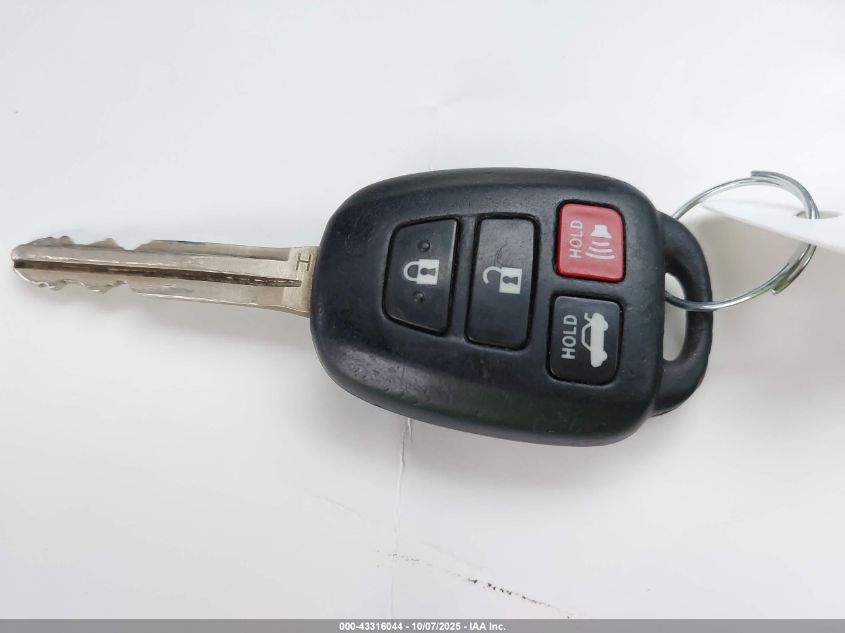 2015 Toyota Camry Se VIN: 4T1BF1FK2FU880511 Lot: 43316044