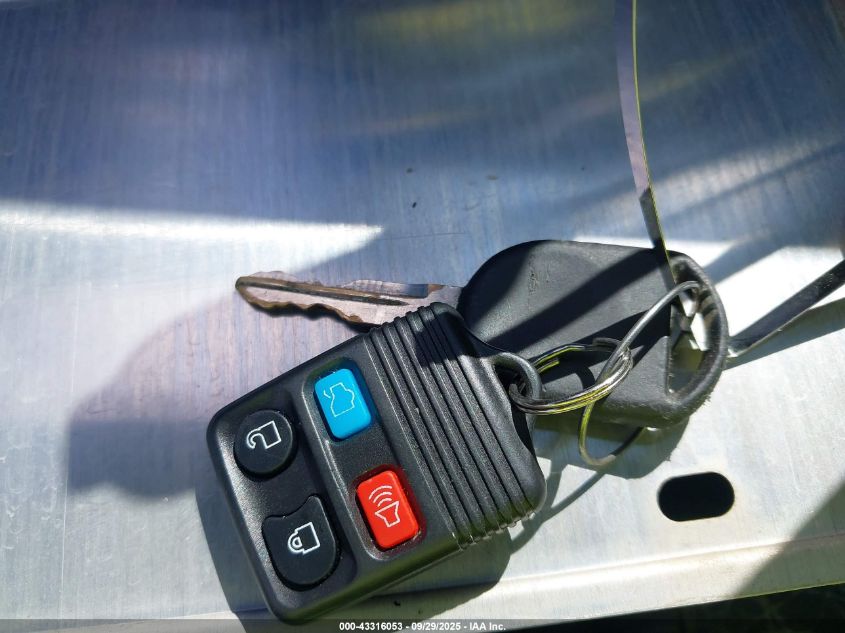 2005 Ford Mustang Gt VIN: 1ZVFT85H255193483 Lot: 43316053