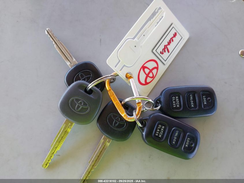 2006 Toyota Matrix VIN: 2T1KR32E96C604394 Lot: 43316102