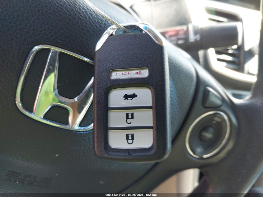 2013 Honda Accord Ex VIN: 1HGCR2F75DA186347 Lot: 43316126