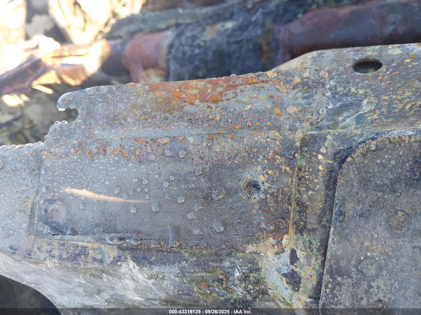 2019 Ram 1500 Laramie 4X4 5'7 Box VIN: 1C6SRFJT6KN694779 Lot: 43316129