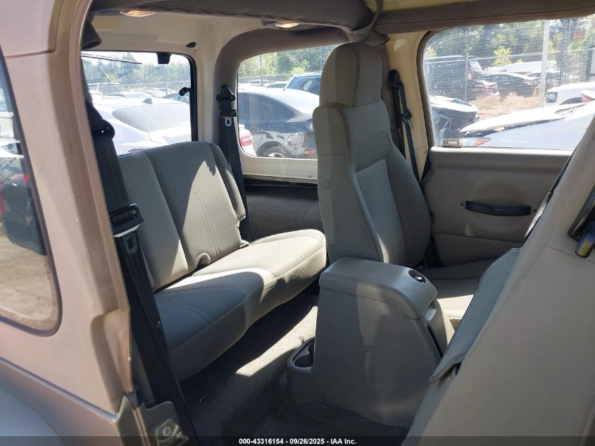 2004 Jeep Wrangler Sahara VIN: 1J4FA59S74P718659 Lot: 43316154