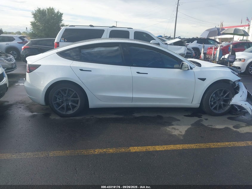 2021 Tesla Model 3 Standard Range Plus Rear-Wheel Drive VIN: 5YJ3E1EA8MF045667 Lot: 43316176