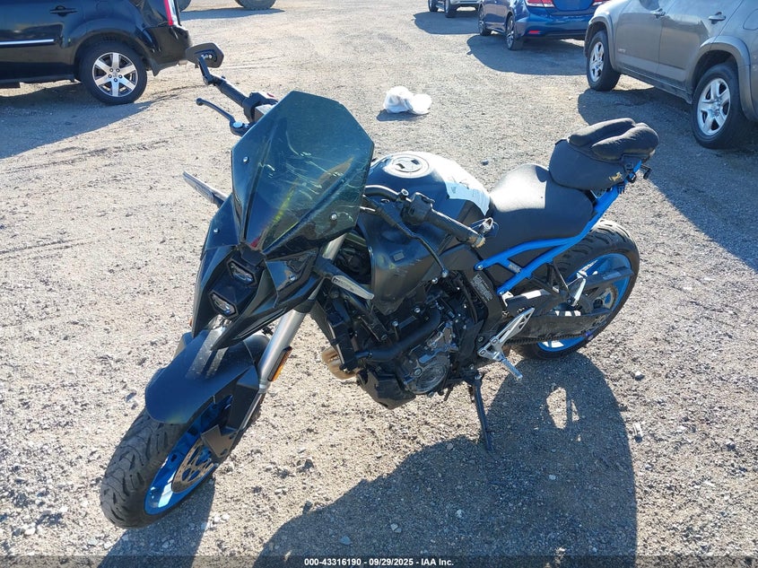 2024 Suzuki Gsx800 R black null gasoline JS1EM11B8R7100572 photo #3