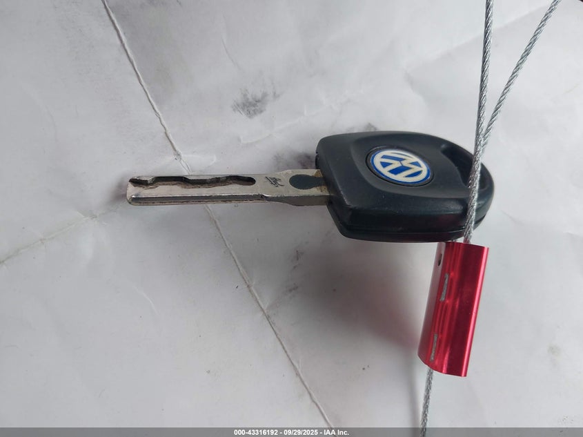 VOLKSWAGEN CABRIO 2001 3VWCC21V81M807369 Photo 11