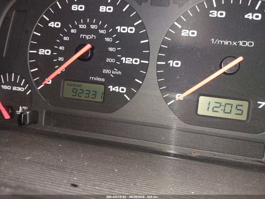 VOLKSWAGEN CABRIO 2001 3VWCC21V81M807369 Photo 7