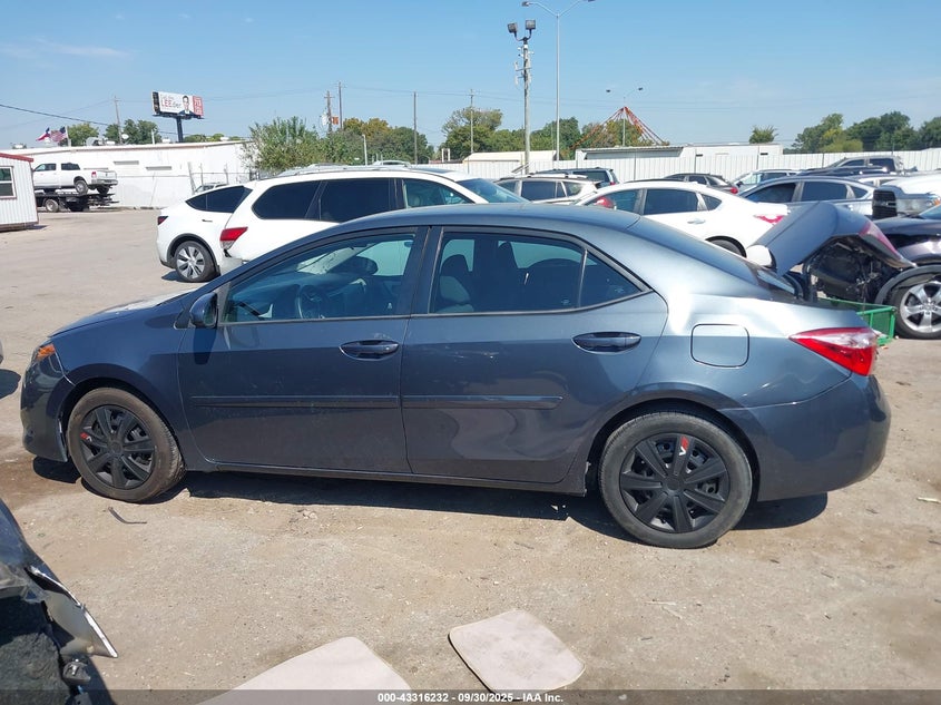 2018 TOYOTA COROLLA LE - 5YFBURHE7JP747040