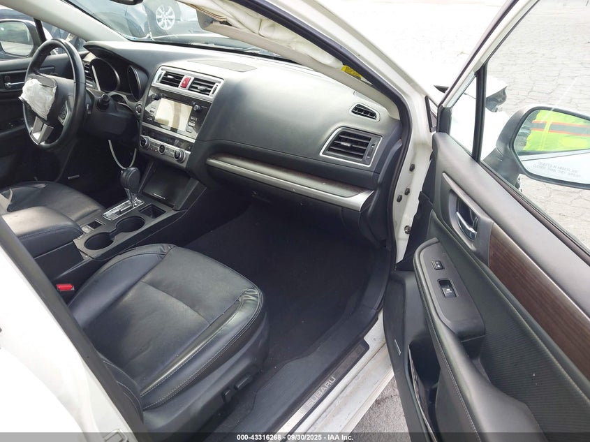 4S3BNEN65F3049058 2015 SUBARU LEGACY photo no. 5