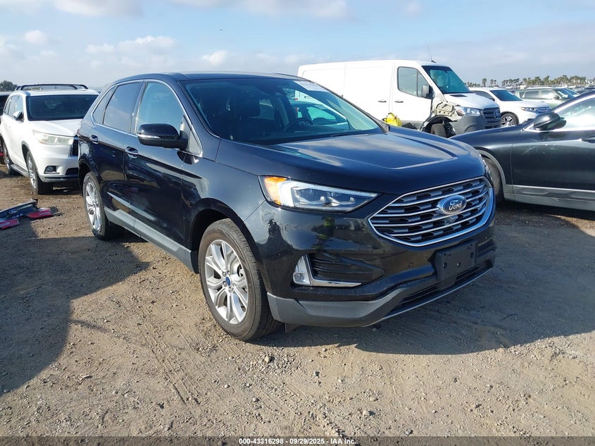 FORD EDGE TITANIUM