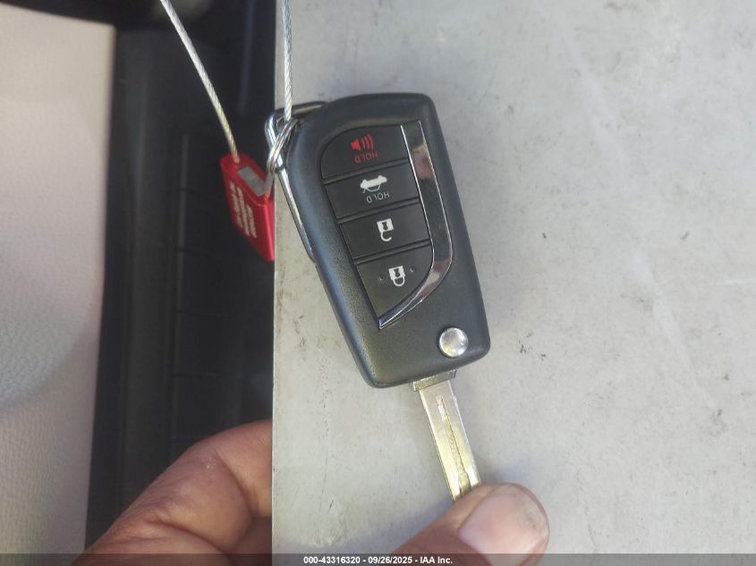 2021 Toyota Corolla Le VIN: 5YFEPMAE1MP196805 Lot: 43316320